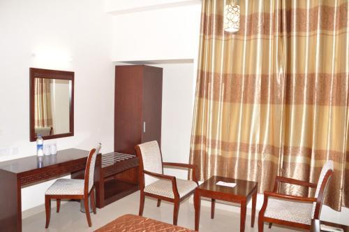 Hotel Alps Residency Krishnagiri Pokoj fotografie